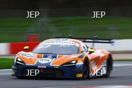 #67 Simon Orange / Tom Roche - Orange Racing by JMH McLaren 720S GT3 Evo