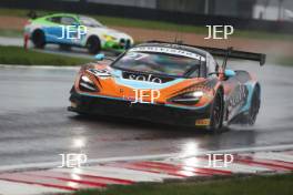 #27 Mark Radcliffe / Tom Gamble - Optimum Motorsport McLaren 720S GT3 Evo