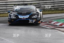 #78 Alex Martin / Sandy Mitchell - Barwell Motorsport Lamborghini Huracan GT3 Evo