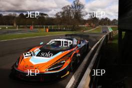 #27 Mark Radcliffe / Tom Gamble - Optimum Motorsport McLaren 720S GT3 Evo