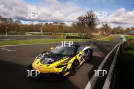 #90 Jack Brown / Zac Meakin - Optimum Motorsport McLaren Artura GT4