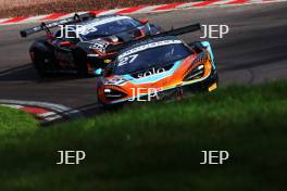 #27 Mark Radcliffe / Tom Gamble - Optimum Motorsport McLaren 720S GT3 Evo