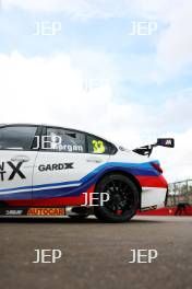 Adam Morgan - Team BMW BMW 330e M Sport