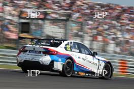 Colin Turkington - Team BMW BMW 330e M Sport