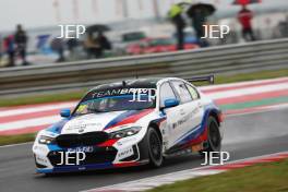 Colin Turkington - Team BMW BMW 330e M Sport