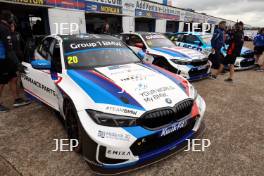 Colin Turkington - Team BMW BMW 330e M Sport