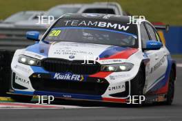 Colin Turkington - Team BMW BMW 330e M Sport 