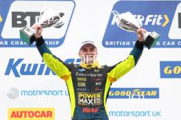 Árón Taylor-Smith - CarStore Power Maxed Racing Vauxhall Astra 