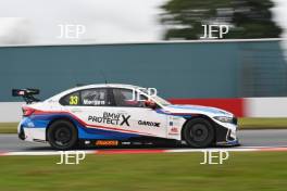 Adam Morgan - Team BMW BMW 330e M Sport 