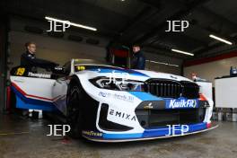 Bobby Thompson - Team BMW BMW 330e M Sport