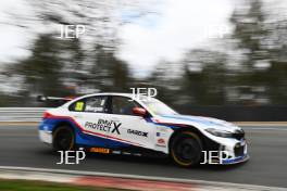 Adam Morgan - Team BMW BMW 330e M Sport