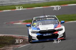 Colin Turkington - Team BMW BMW 330e M Sport