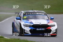 Colin Turkington - Team BMW BMW 330e M Sport