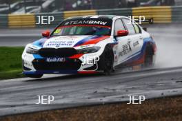 Adam Morgan - Team BMW BMW 330e M Sport