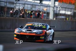 #21 Luke Shaw - W2R Ginetta GT Academy