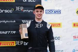 #71 Luke Garlick – Xentek Motorsport Ginetta Junior