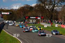 #25 Ethan Jeff-Hall - R Racing Ginetta Junior Leads Race Start