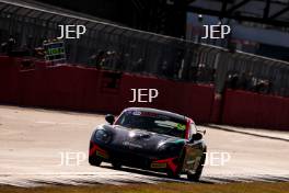 #25 Ethan Jeff-Hall - R Racing Ginetta Junior 