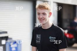 #28 Harry Moss - R Racing Ginetta Junior 