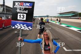 TCR Grid Girl