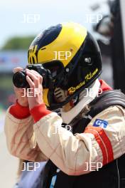 Photographer in the pitlane