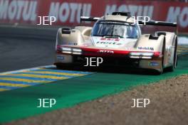 #12 HERTZ TEAM JOTA Porsche 963 Hypercar of William Stevens, Callum Ilott and Norman Nato